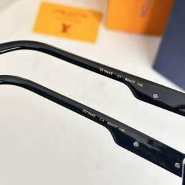 Picture of Louis Vuitton Sunglasses _SKUfw77121261fw